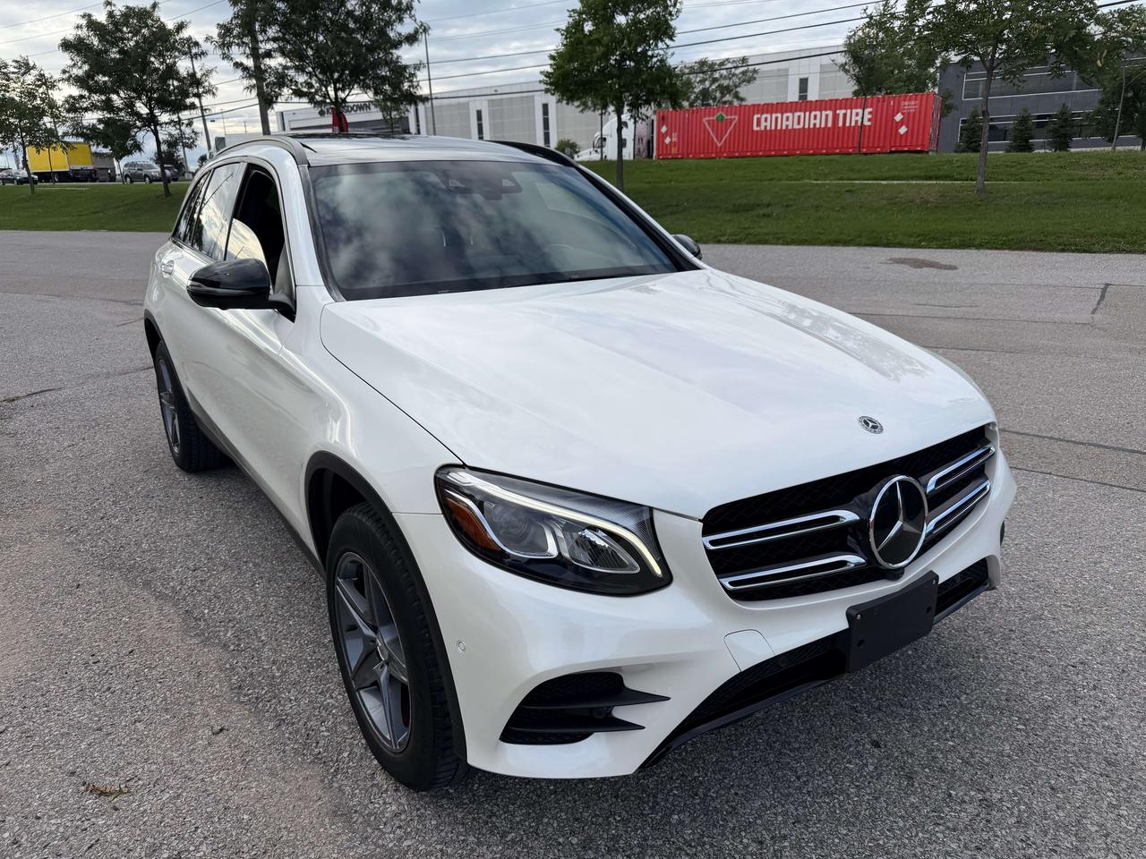 2019 Mercedes-Benz GLC AMG IDP LEATHER PANORAMIC ROOF BLIND SPOT Photo