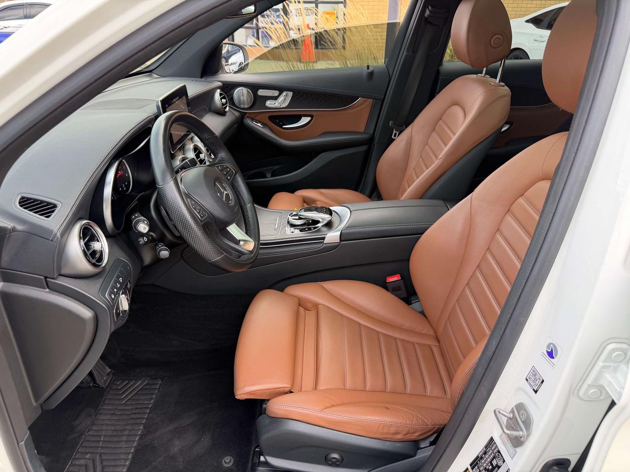 2019 Mercedes-Benz GLC AMG IDP LEATHER PANORAMIC ROOF BLIND SPOT Photo