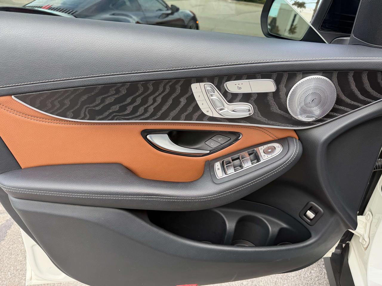 2019 Mercedes-Benz GLC AMG IDP LEATHER PANORAMIC ROOF BLIND SPOT Photo
