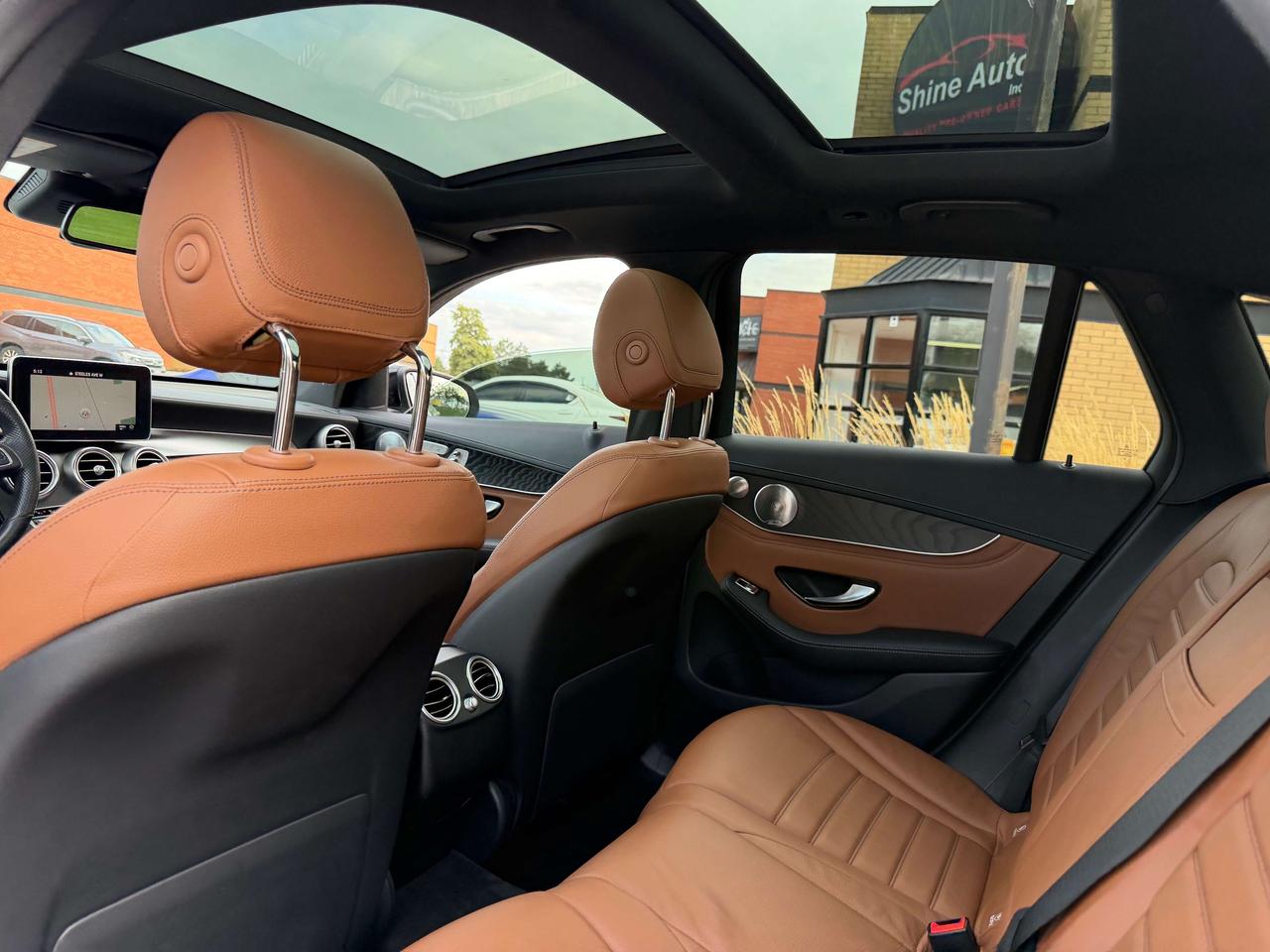 2019 Mercedes-Benz GLC AMG IDP LEATHER PANORAMIC ROOF BLIND SPOT Photo