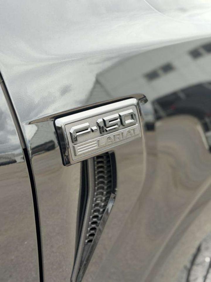 2024 Ford F-150 LARIAT 4WD   V8   HEAD UP DISPLAY   FULLY LOADED Photo