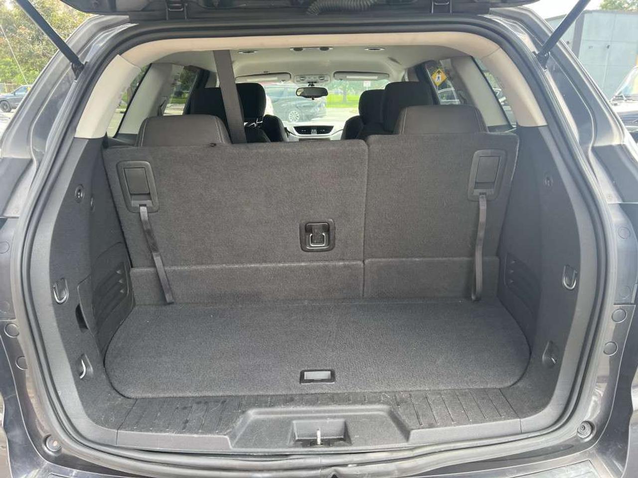 2016 Chevrolet Traverse LT All wheel Drive Automatic Photo