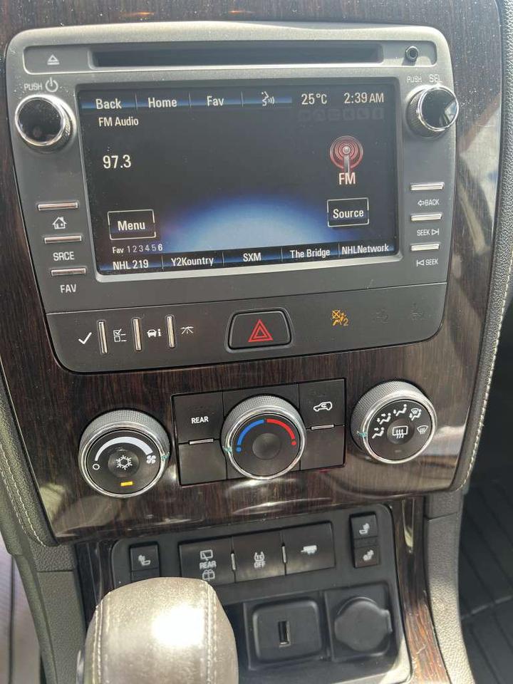 2016 Chevrolet Traverse LT All wheel Drive Automatic Photo