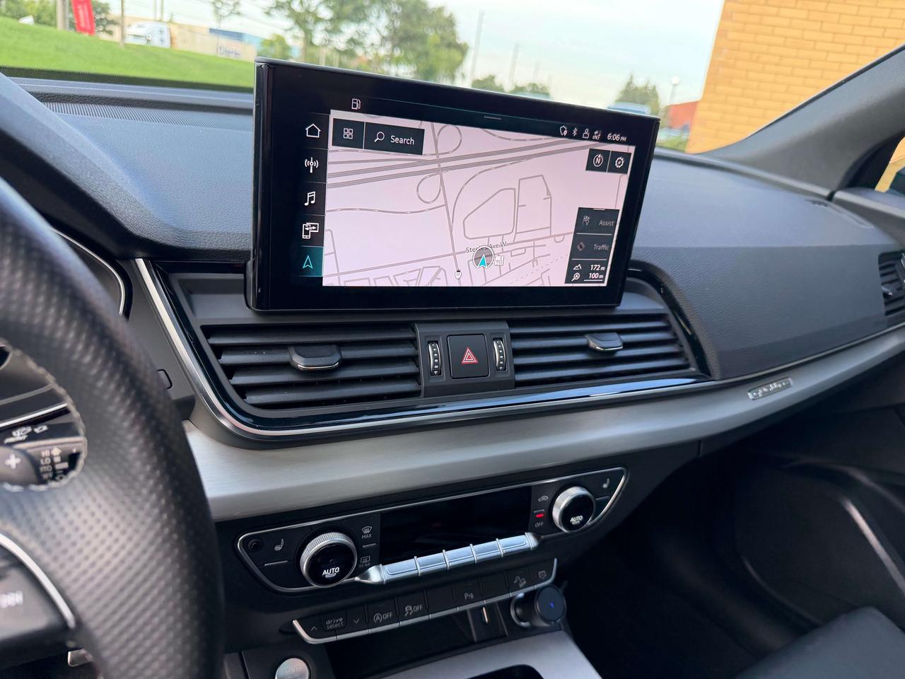 2021 Audi Q5 Progressiv S-Line Coupe Sportback Ambient Lighting Photo