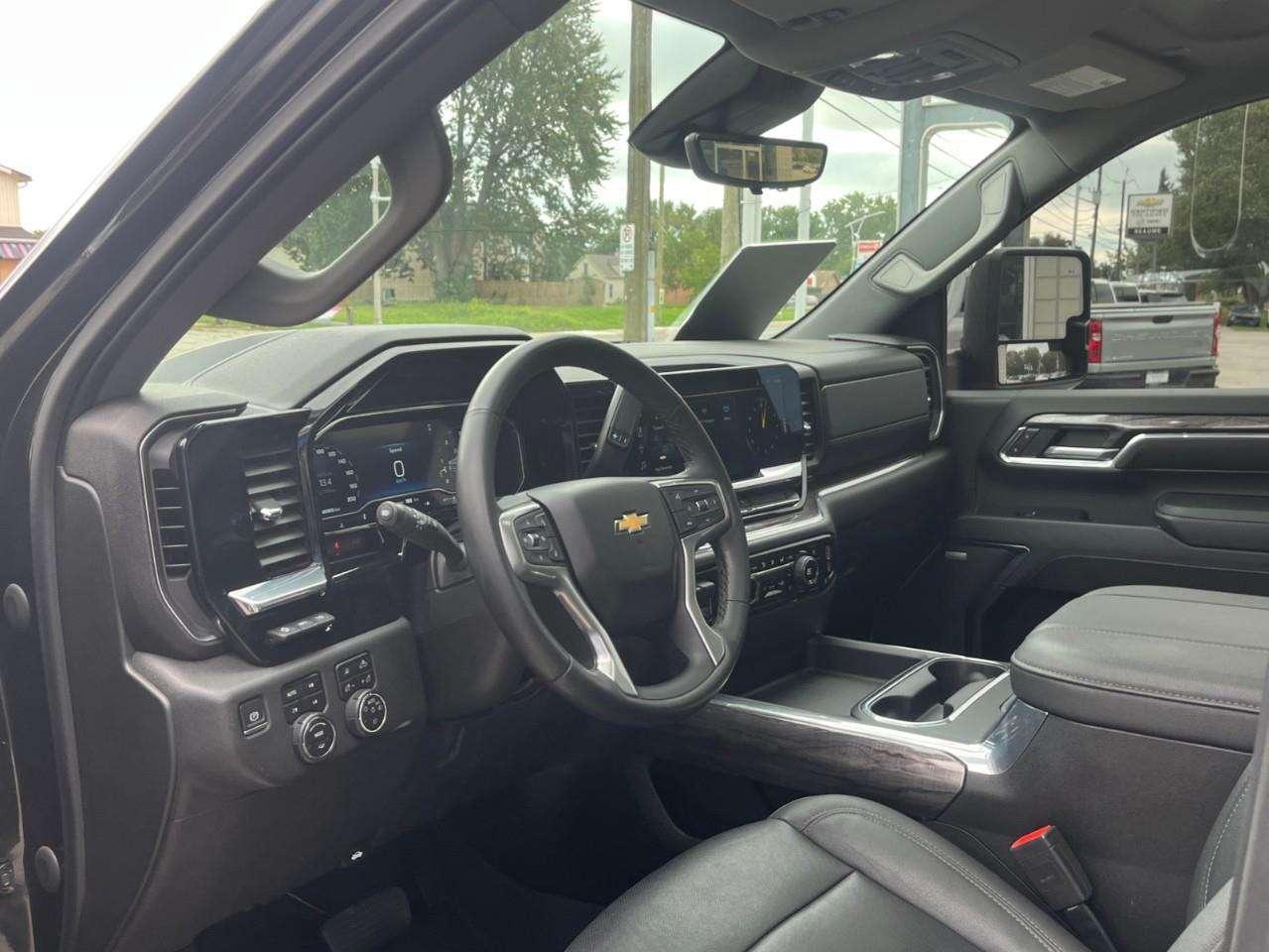 2024 Chevrolet Silverado 2500 LTZ CPO RATES APPLY @ 3.99%-5.49% OAC Photo
