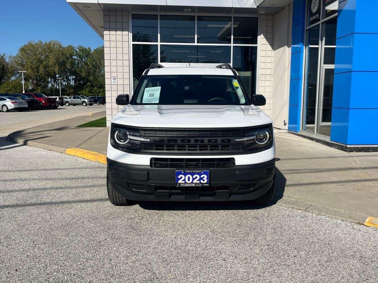 2023 Ford Bronco Sport BASE GREAT VALUE LOCAL TRADE Photo1