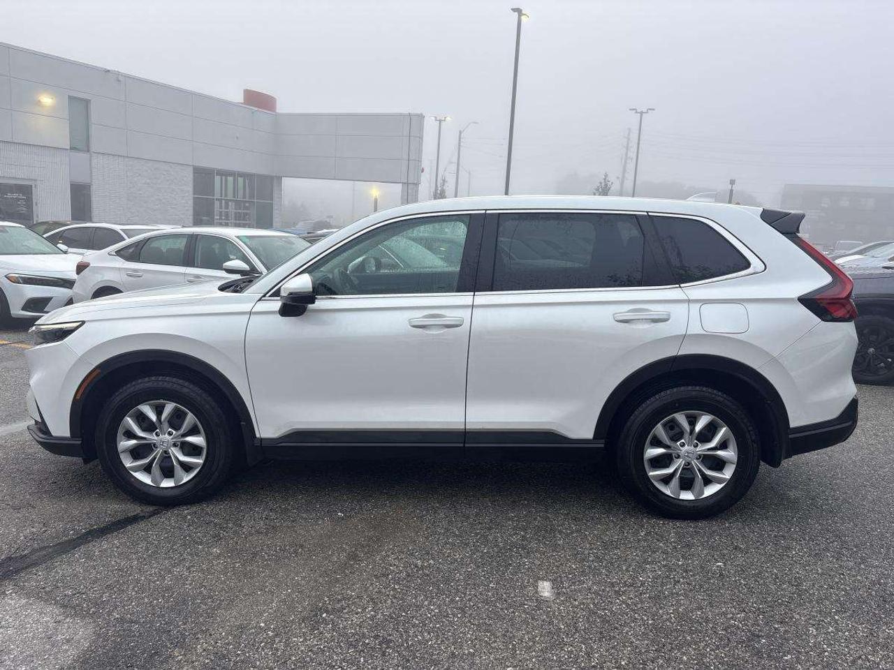 2025 Honda CR-V LX AWD Photo