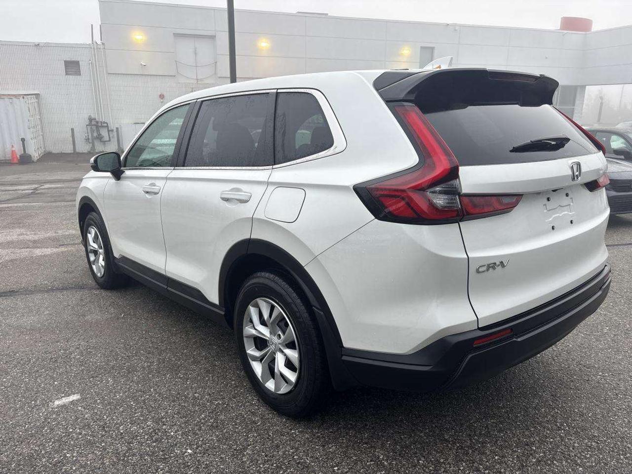 2025 Honda CR-V LX AWD Photo