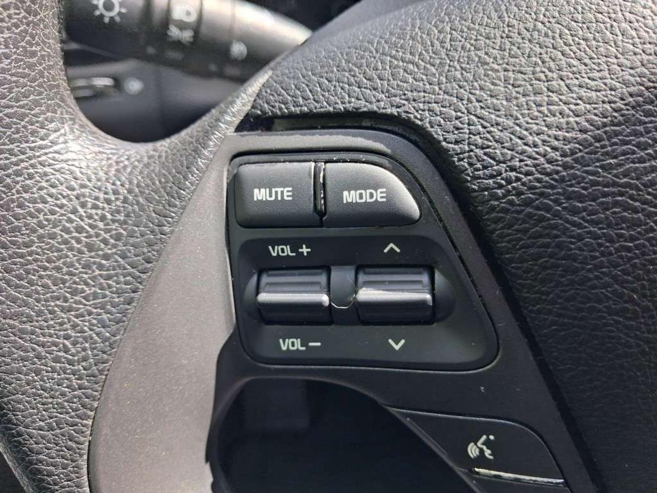 2014 Kia Forte 4dr Sdn Auto LX Photo