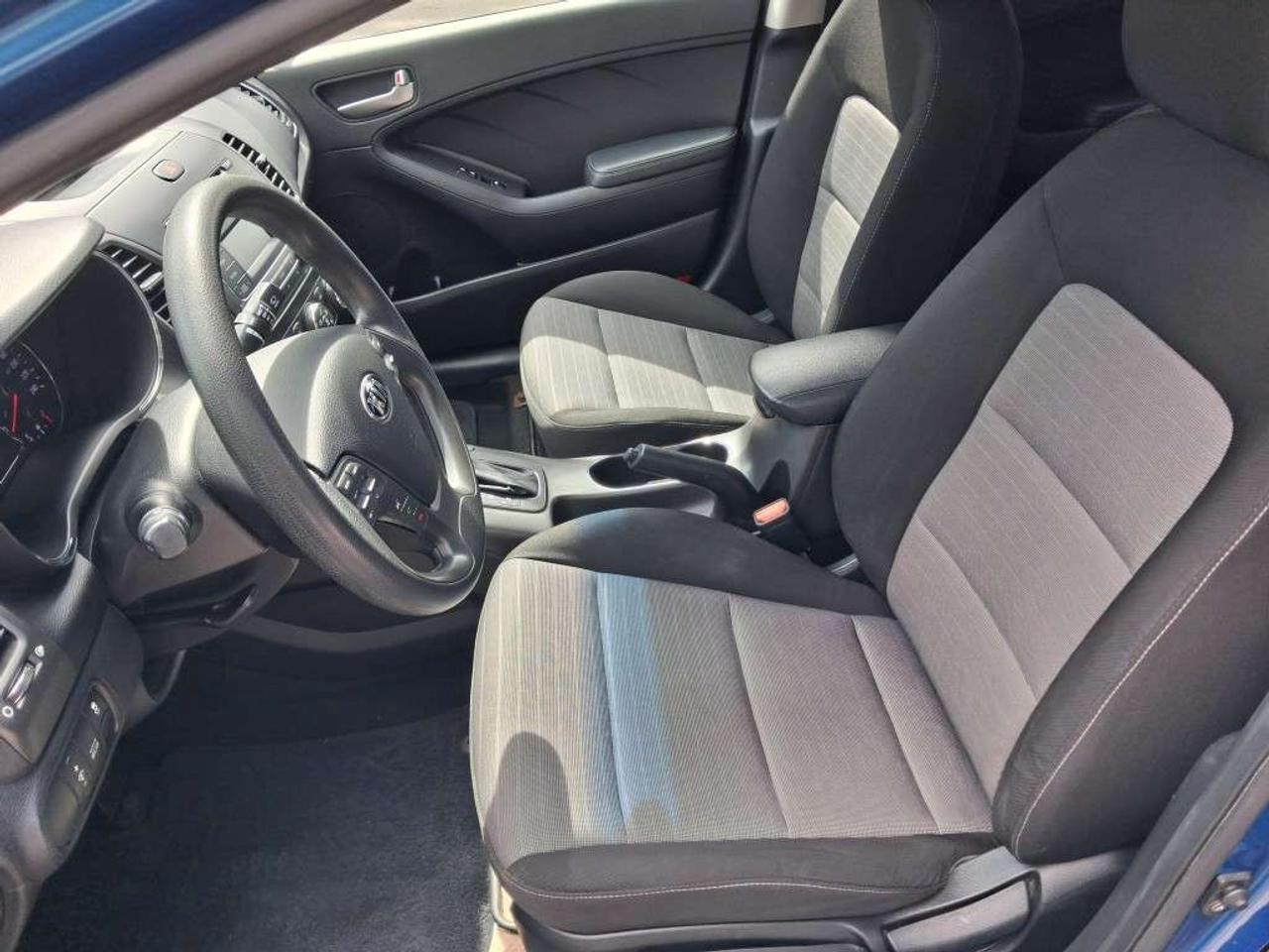 2014 Kia Forte 4dr Sdn Auto LX Photo