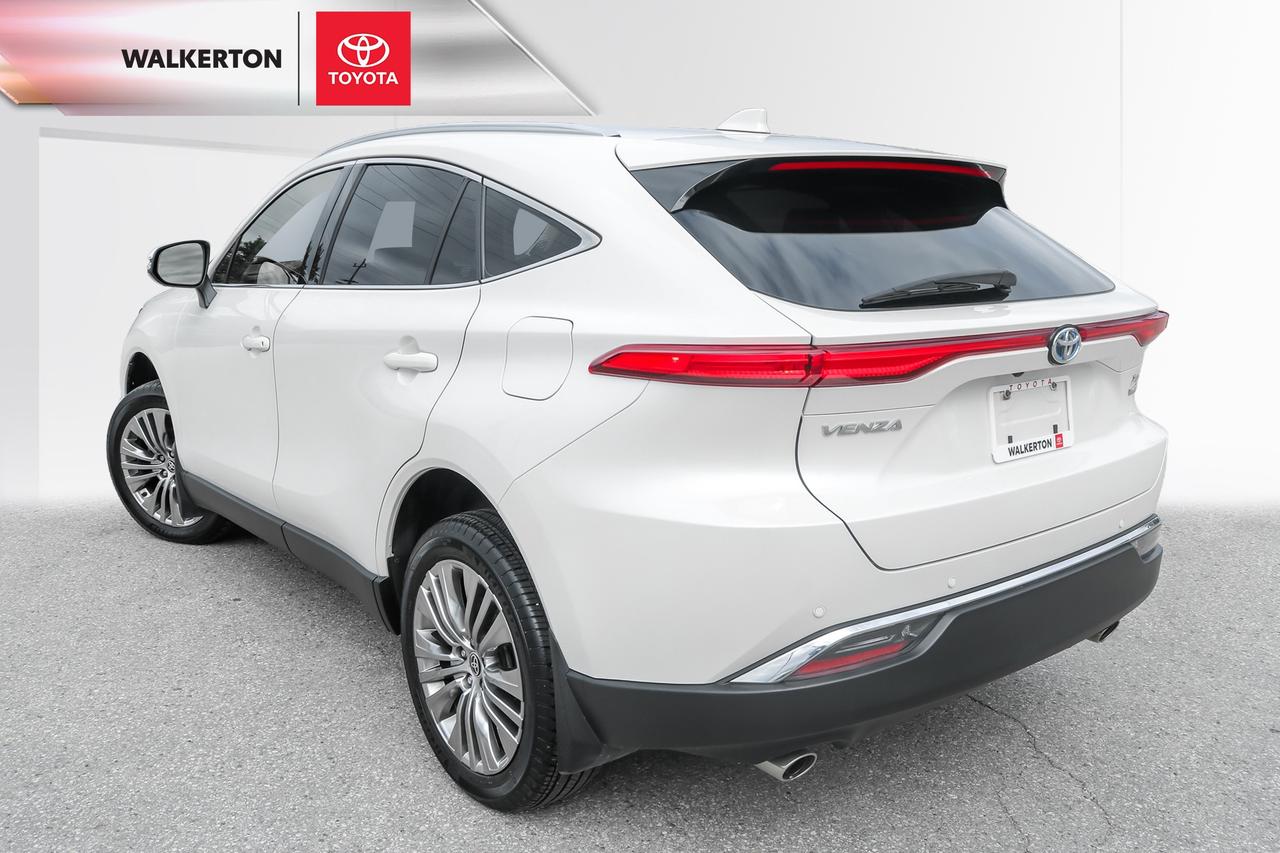 2022 Toyota Venza XLE 4dr All-Wheel Drive Photo