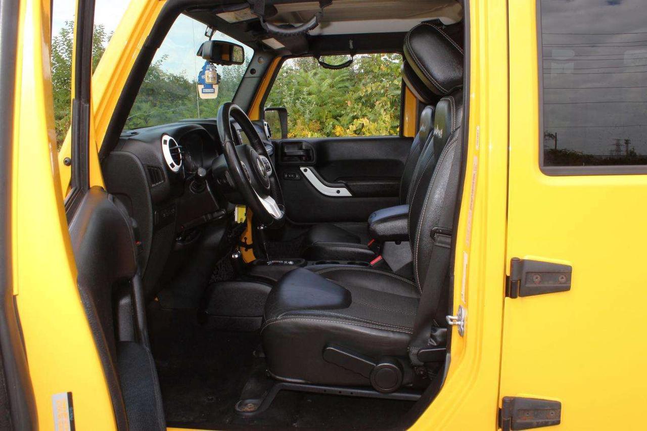 2015 Jeep Wrangler Sahara Unlimited 4x4  SiriusXM Gps SideSteps HtdSe Photo