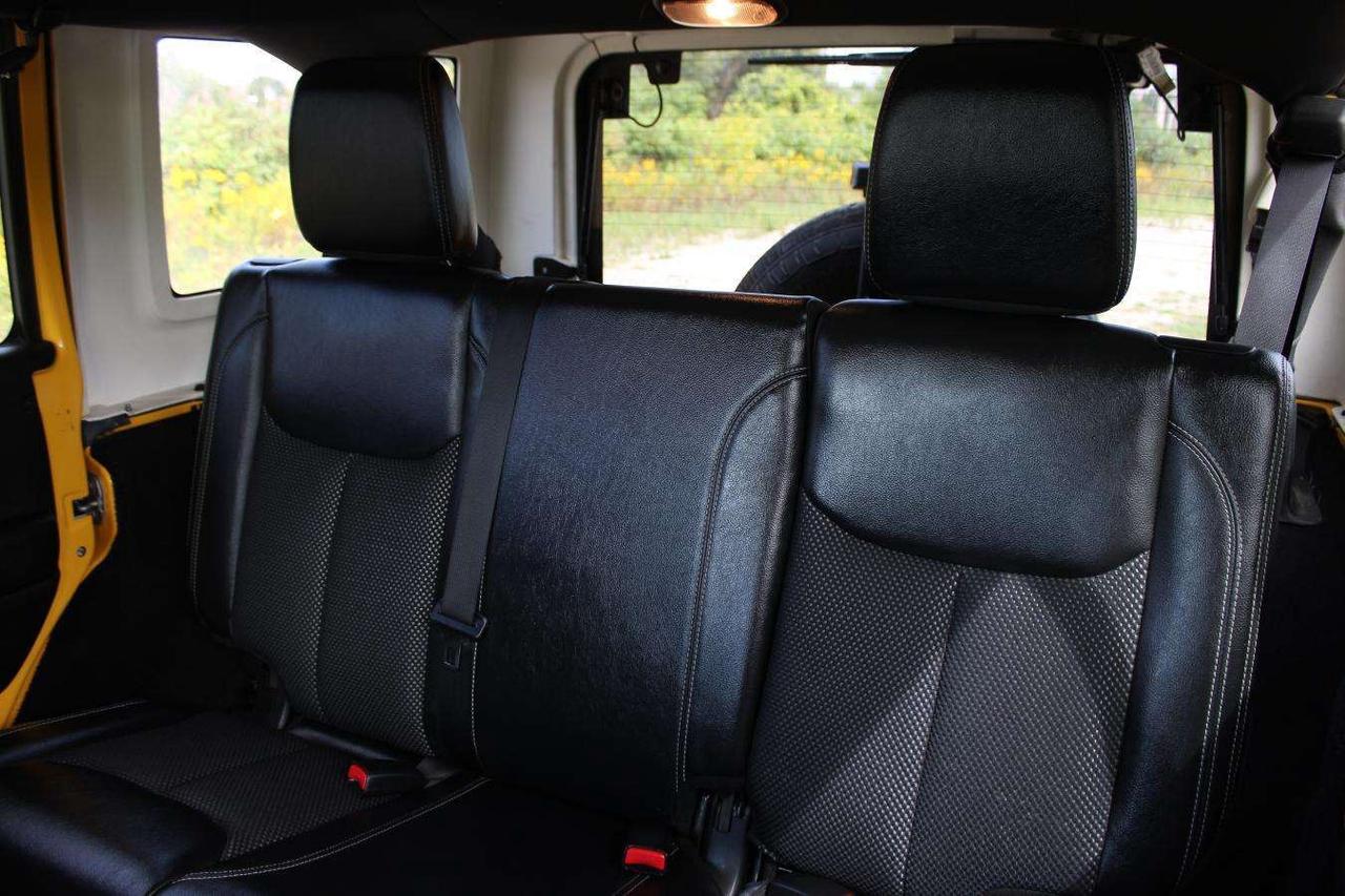 2015 Jeep Wrangler Sahara Unlimited 4x4  SiriusXM Gps SideSteps HtdSe Photo