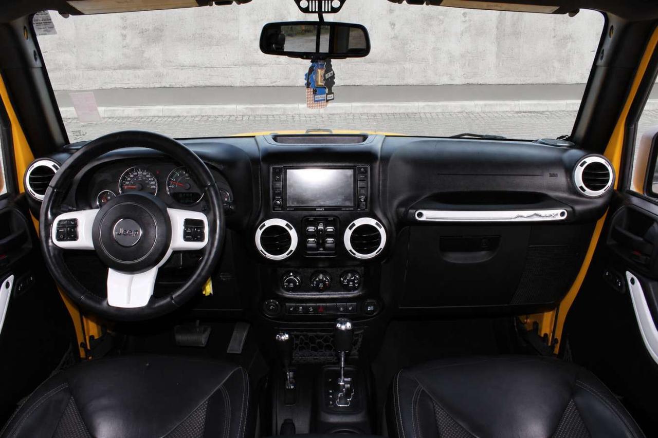 2015 Jeep Wrangler Sahara Unlimited 4x4  SiriusXM Gps SideSteps HtdSe Photo