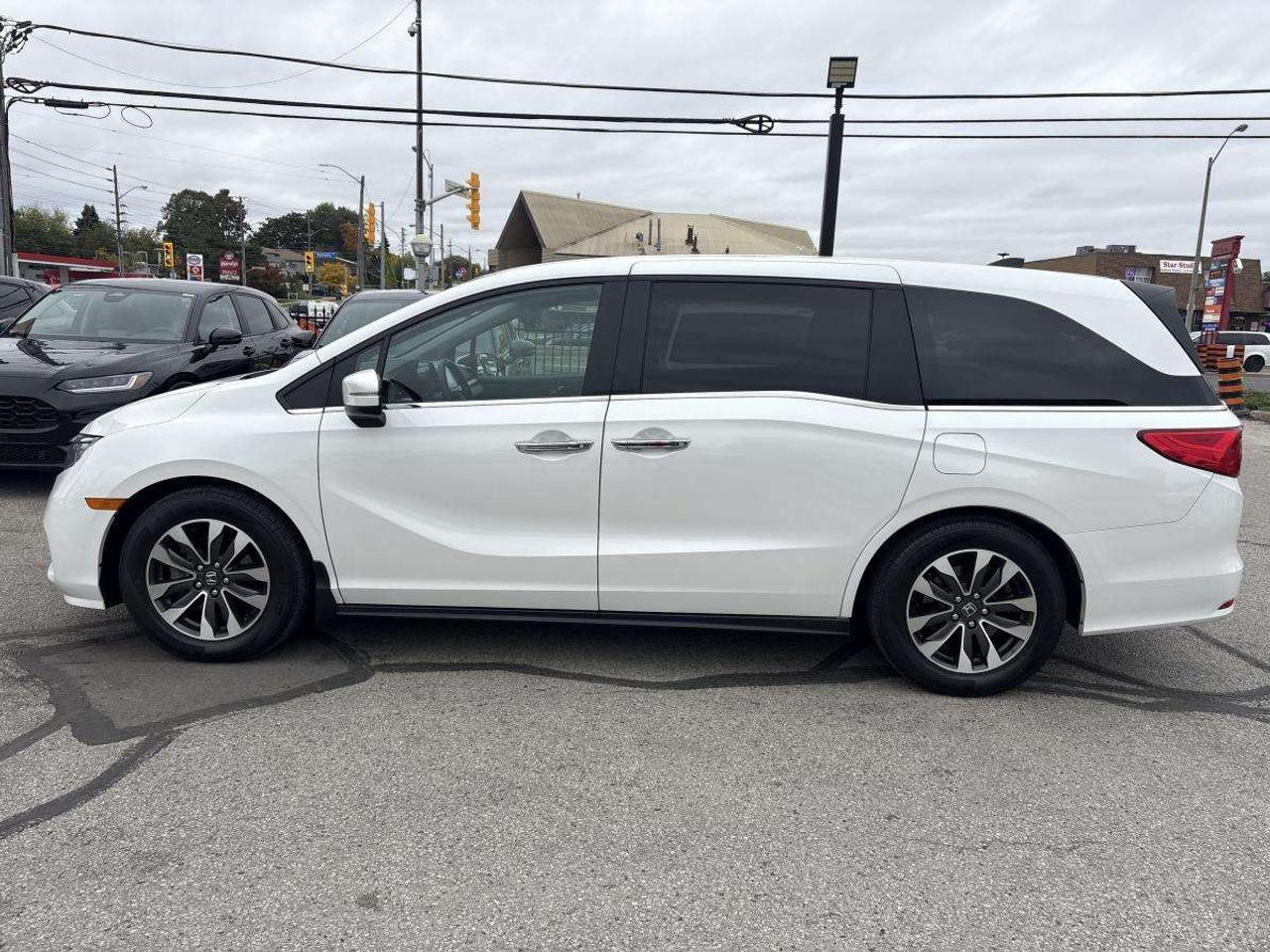 2023 Honda Odyssey EX-L Photo