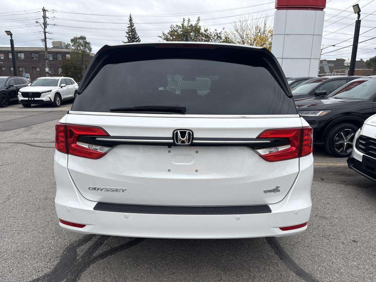 2023 Honda Odyssey EX-L Photo