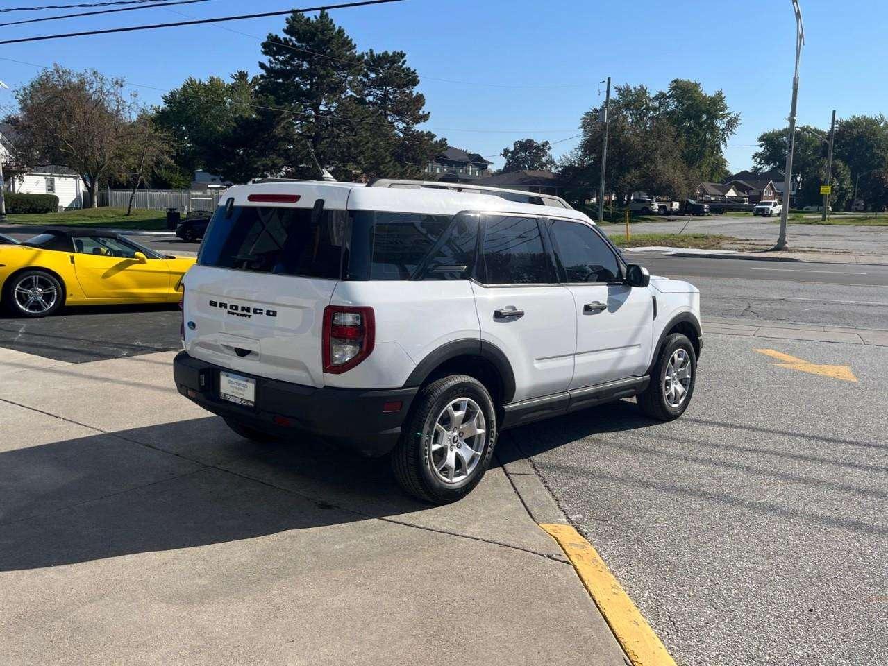 2023 Ford Bronco Sport BASE GREAT VALUE OPTIONS Photo