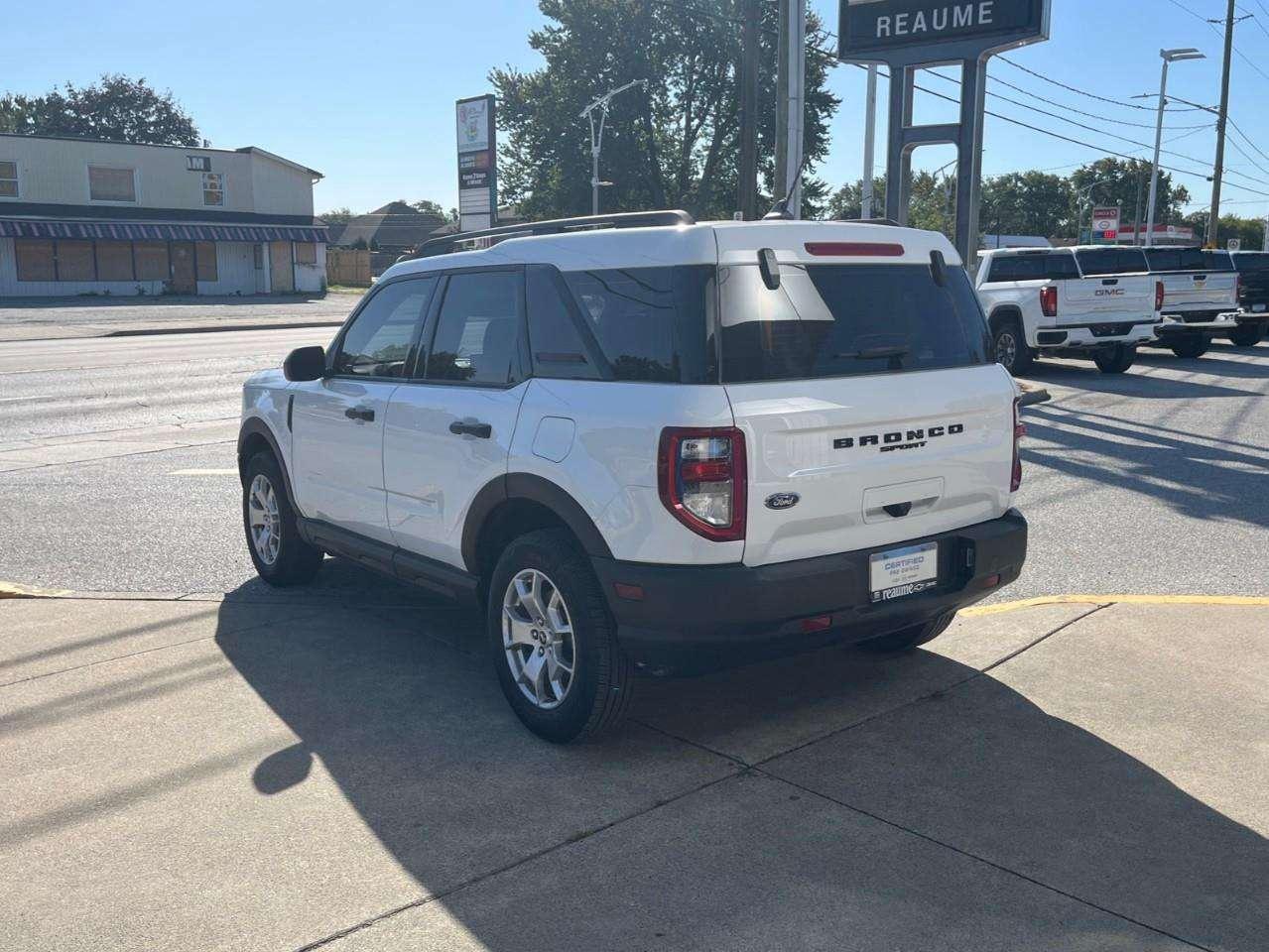 2023 Ford Bronco Sport BASE GREAT VALUE OPTIONS Photo