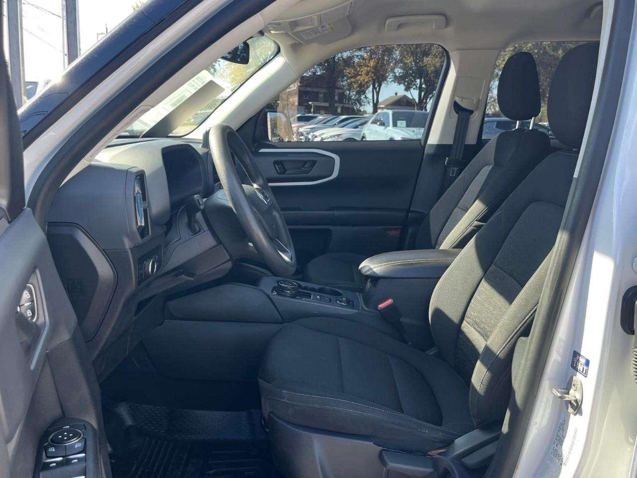 2023 Ford Bronco Sport BASE GREAT VALUE OPTIONS Photo