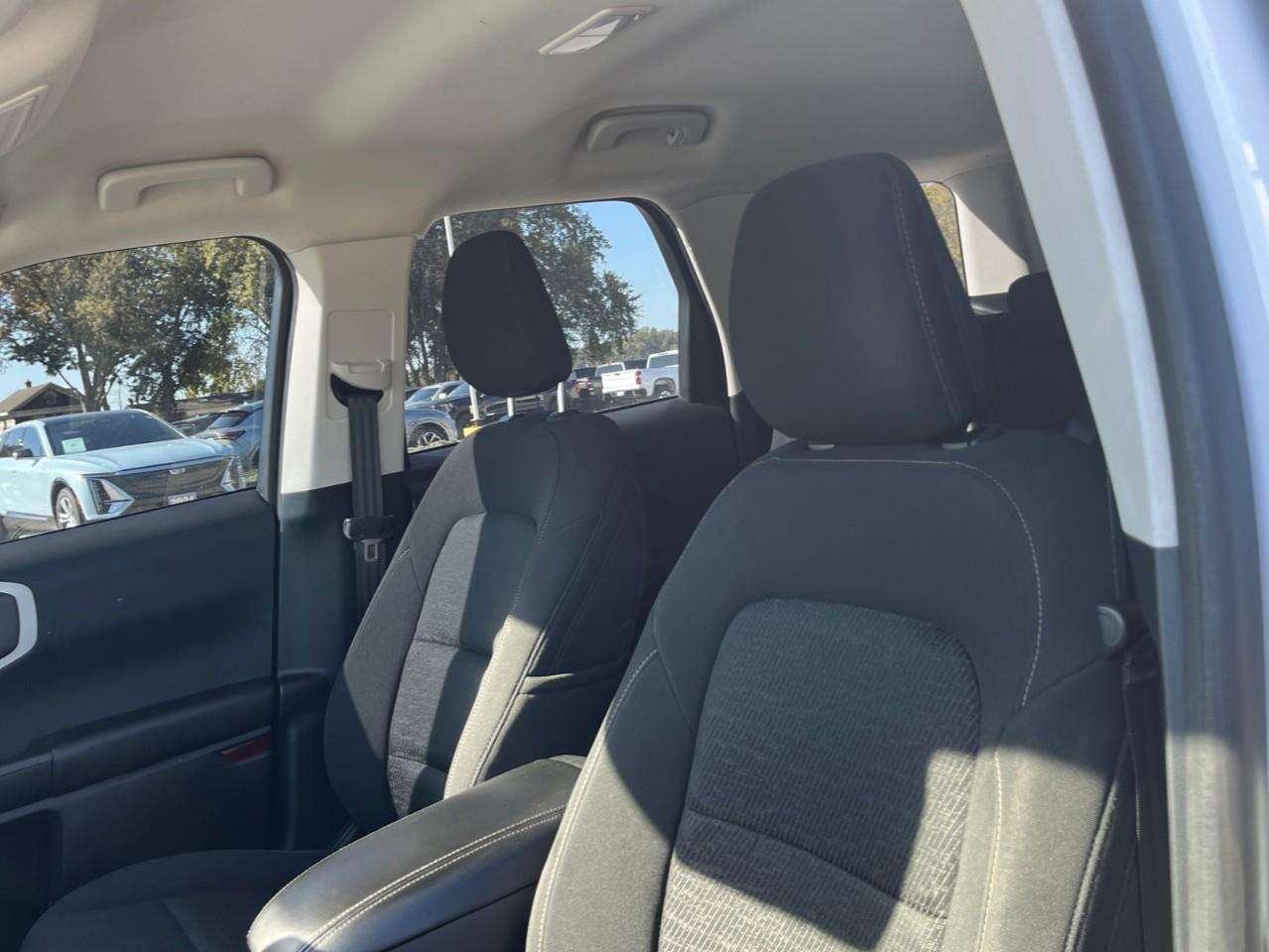 2023 Ford Bronco Sport BASE GREAT VALUE OPTIONS Photo