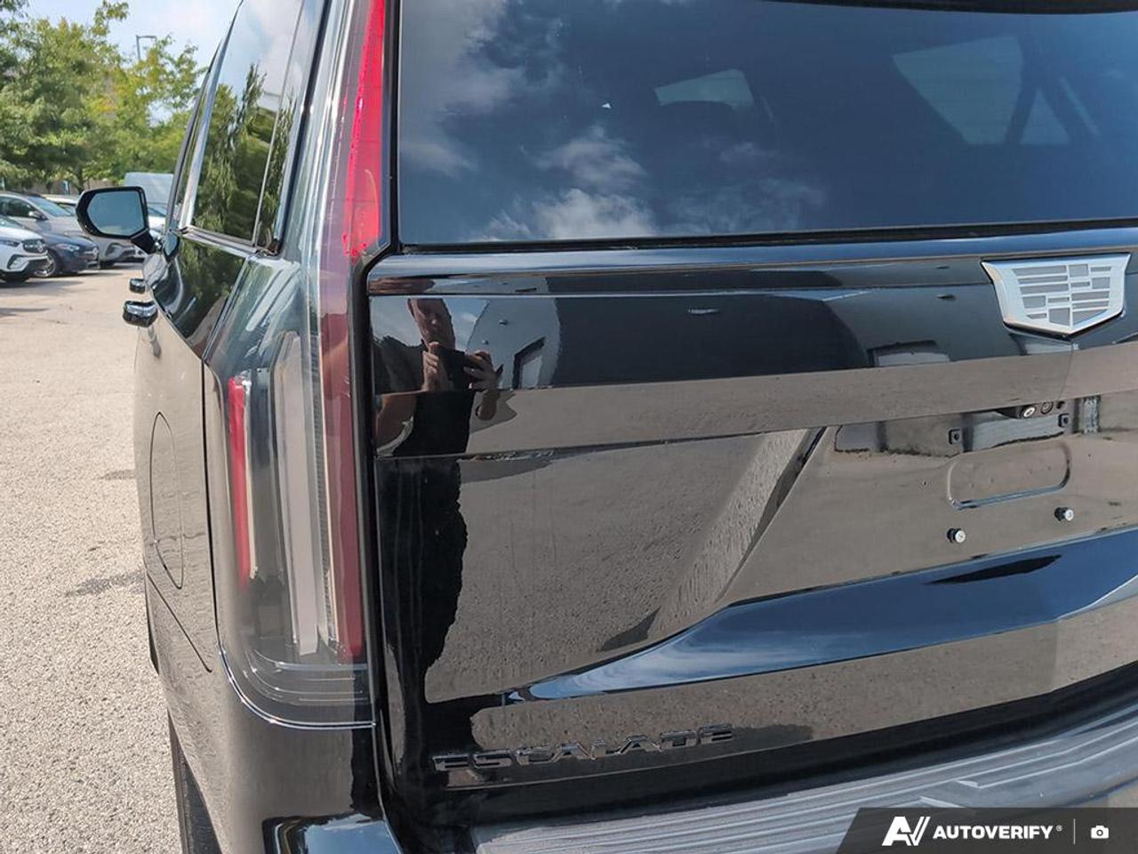 2023 Cadillac Escalade Sport 4x4 Photo