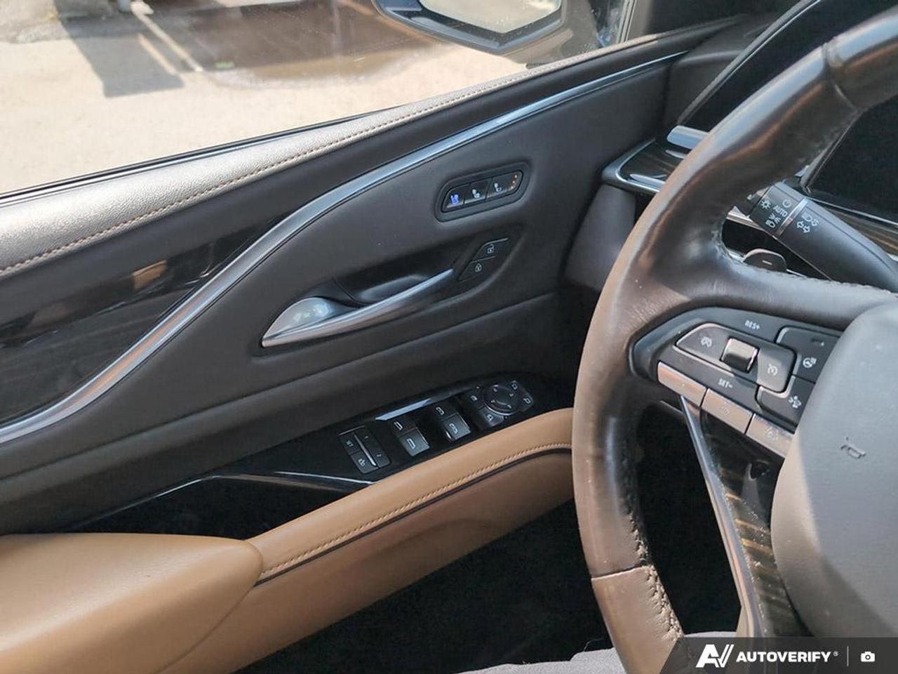 2023 Cadillac Escalade Sport 4x4 Photo