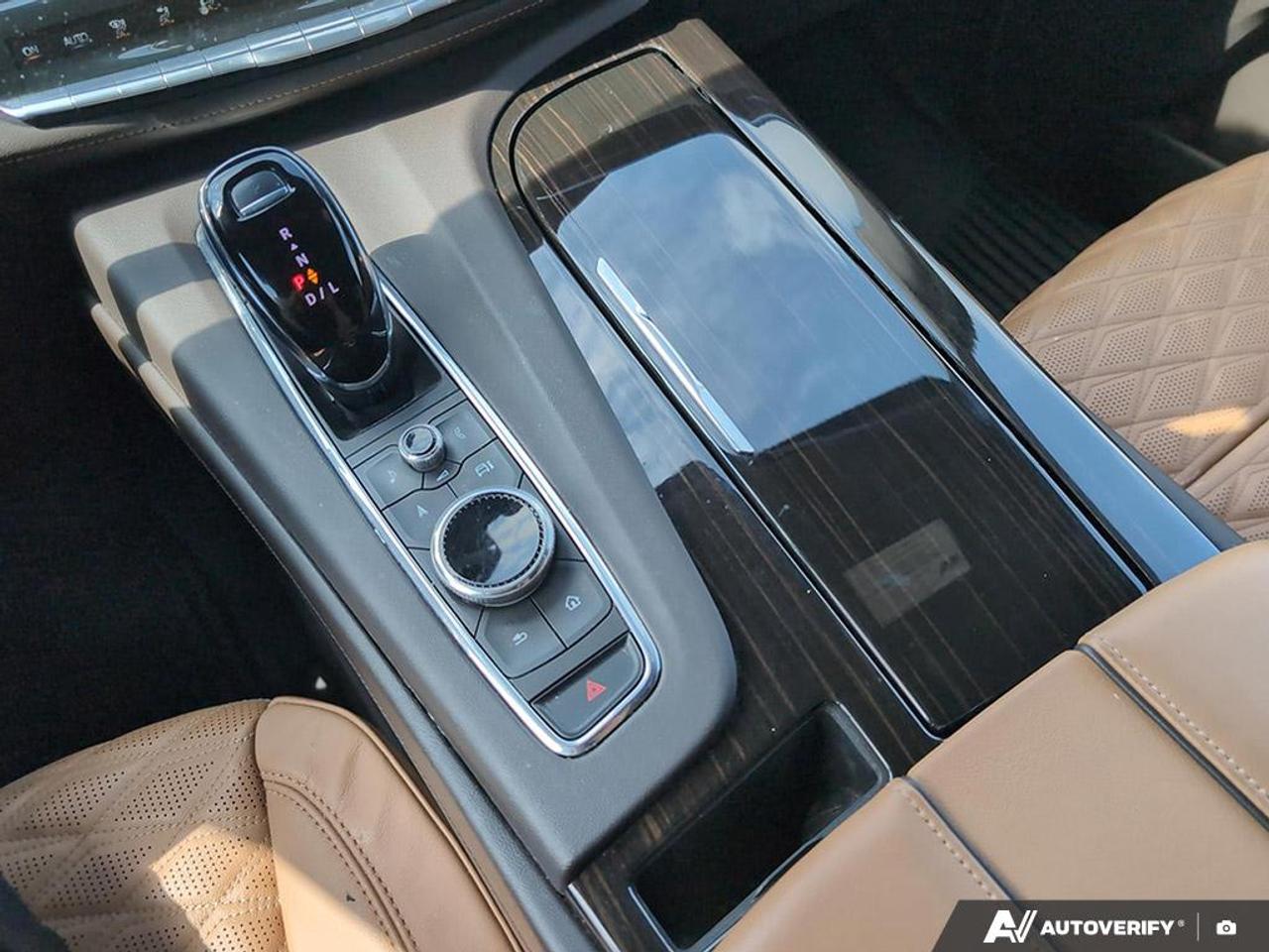2023 Cadillac Escalade Sport 4x4 Photo