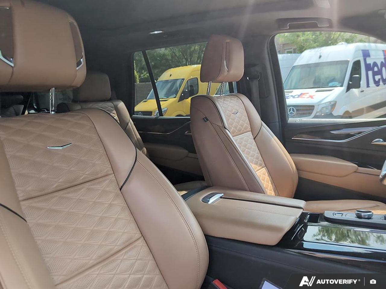 2023 Cadillac Escalade Sport 4x4 Photo