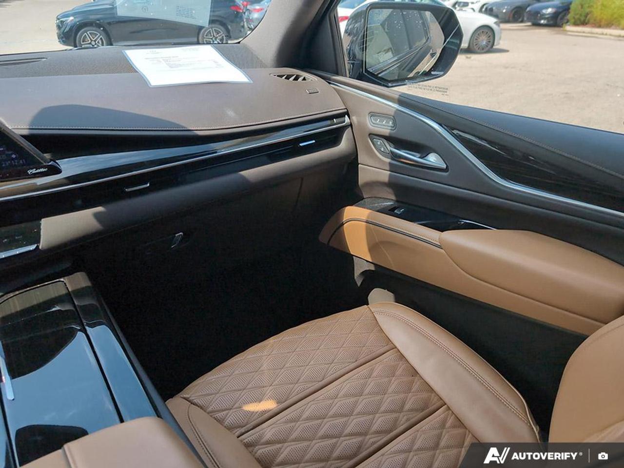 2023 Cadillac Escalade Sport 4x4 Photo
