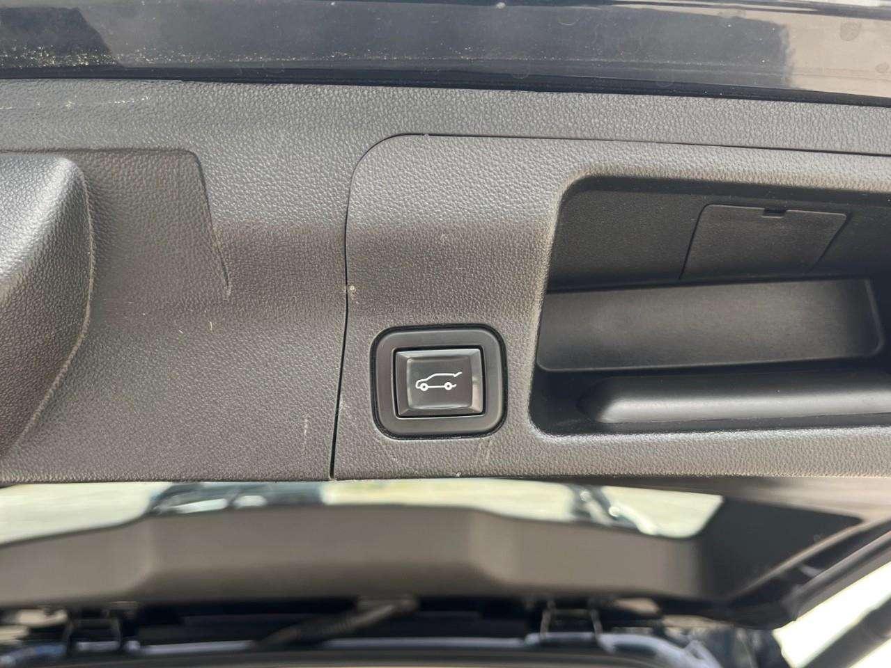 2021 GMC Acadia DENALI CPO RATES APLY @ 4.49%-5.59% OAC Photo