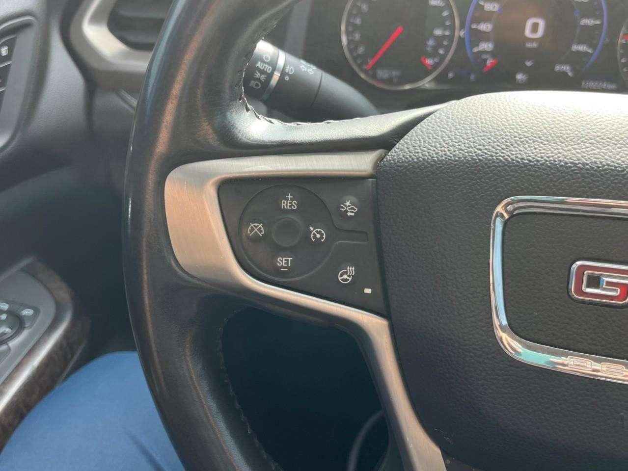 2021 GMC Acadia DENALI CPO RATES APLY @ 4.49%-5.59% OAC Photo