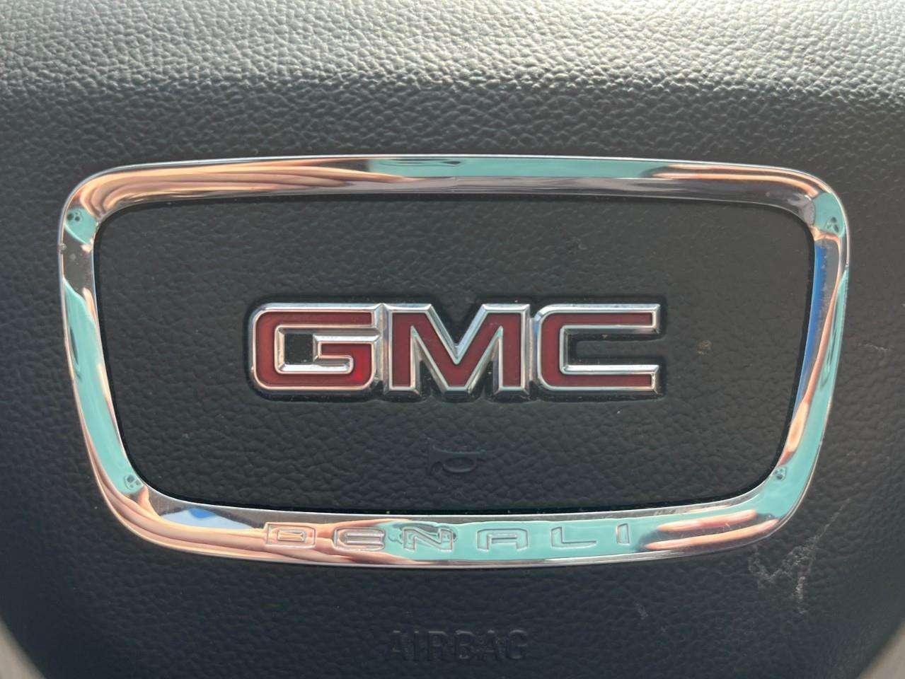 2021 GMC Acadia DENALI CPO RATES APLY @ 4.49%-5.59% OAC Photo