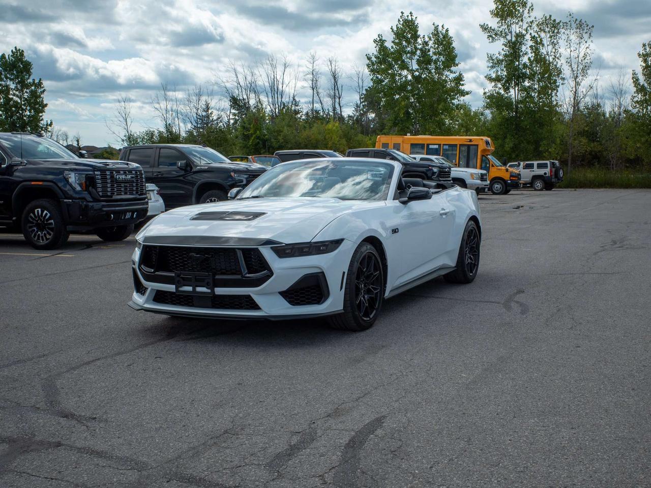 2024 Ford Mustang GT Premium - Rain Sensing Wipers    Cooled Front Seats Photo
