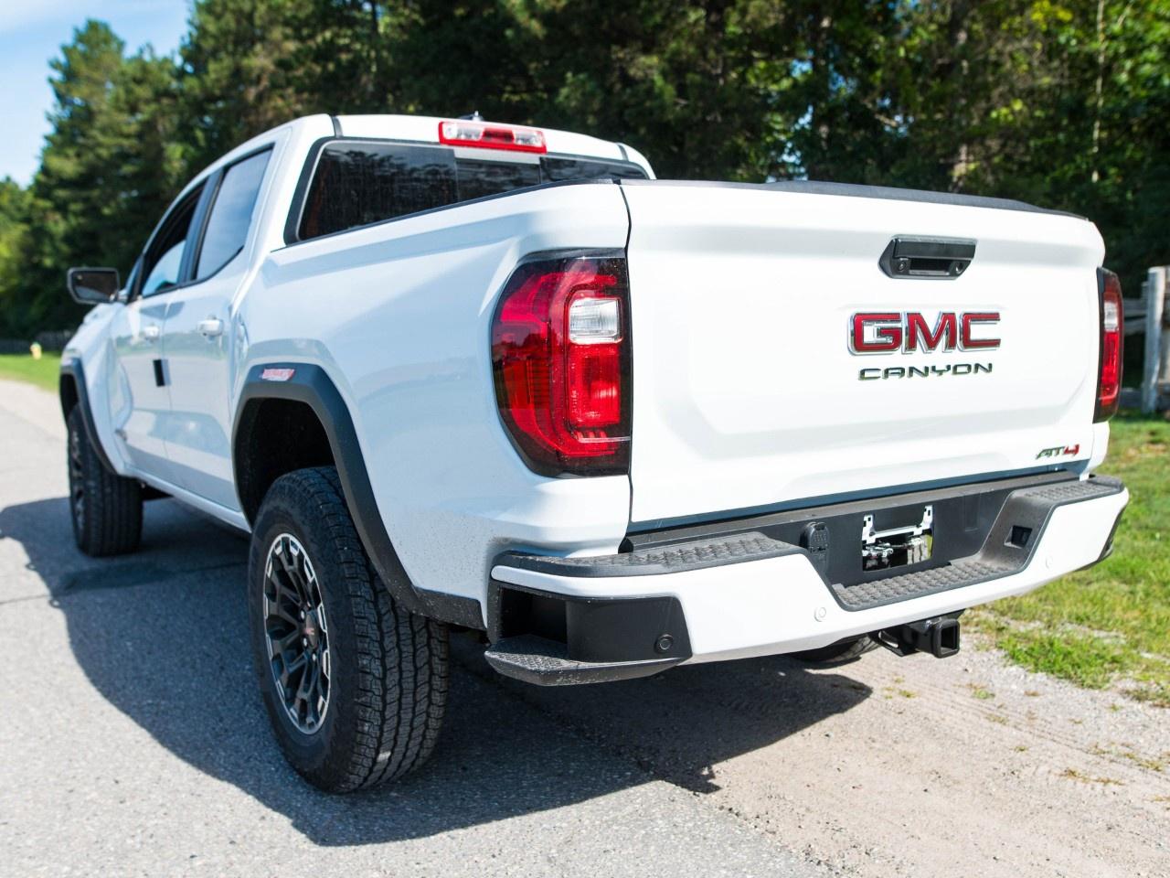 2026 GMC Canyon Crew Cab Short Box 4-Wheel Drive AT4 Photo