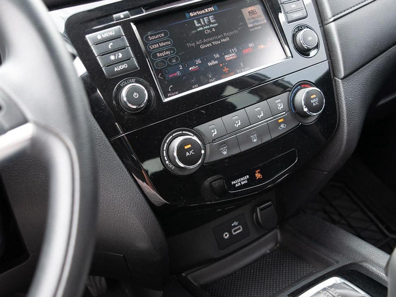 2020 Nissan Rogue  Photo