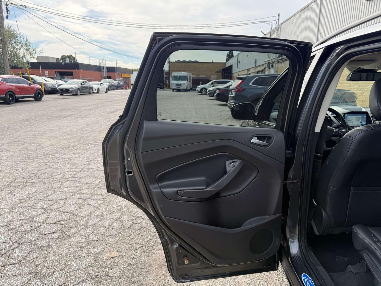 2019 Ford Escape No Accident l SEL l AWD l Gas l EcoBoost l Leather Photo