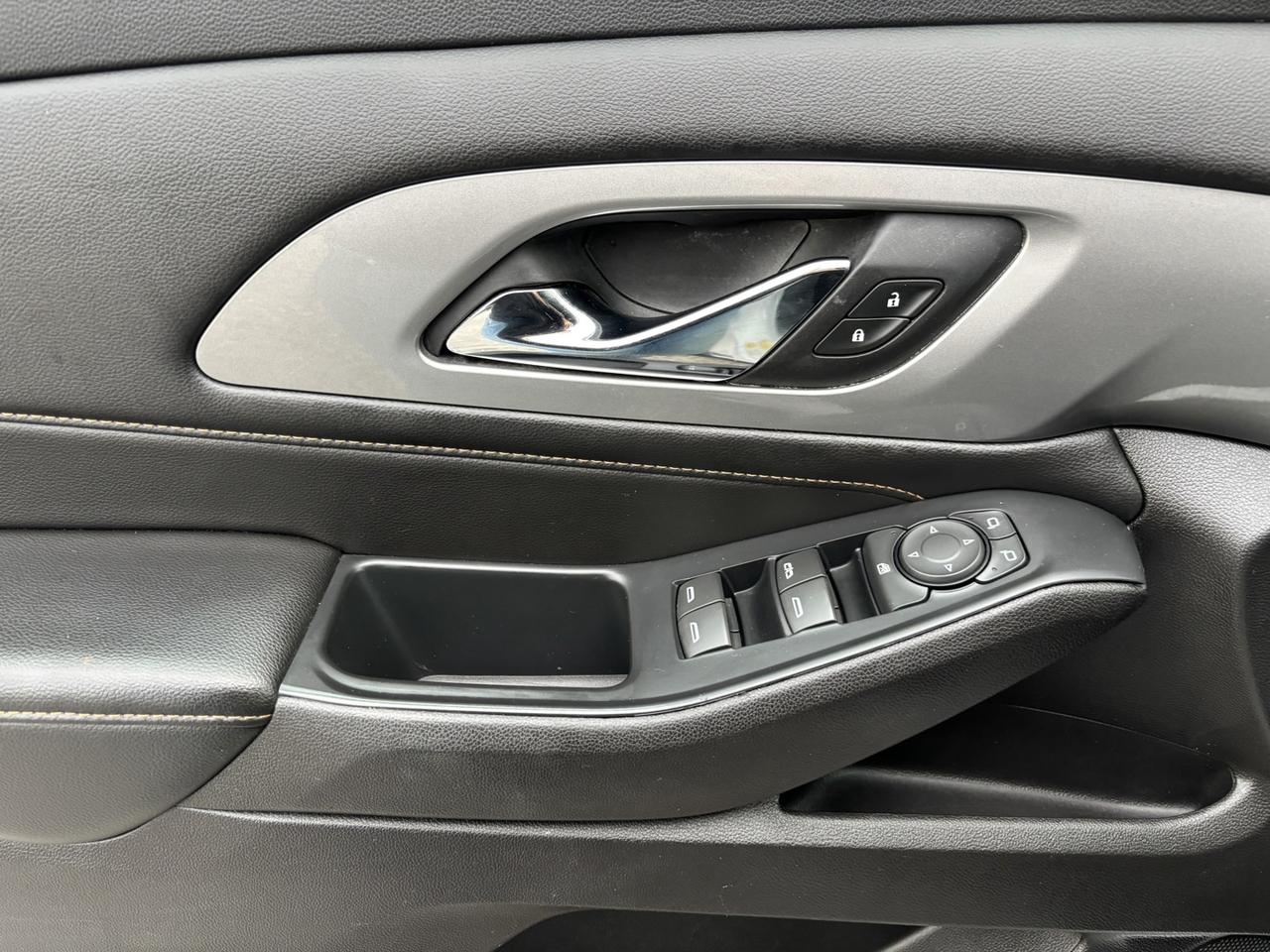 2018 Chevrolet Traverse LT /AWD/REMOTE START/ Photo