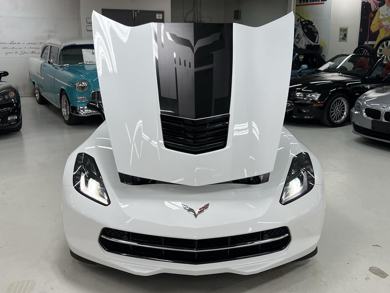 2016 Chevrolet Corvette Z51 and 3LT Photo