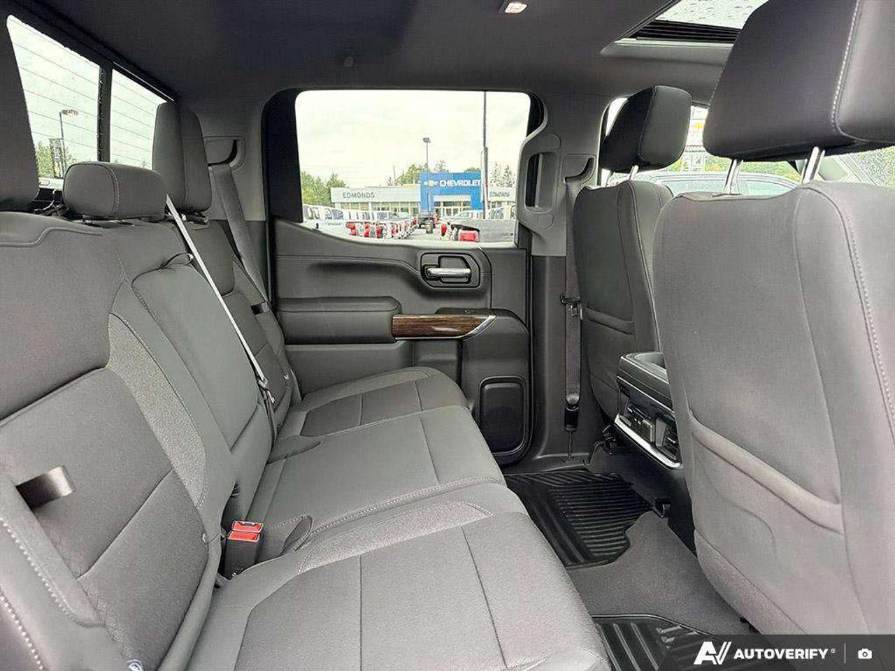 2021 GMC Sierra 1500 One Owner   Trailer Brake Controller   Remote Start   Sunroof Photo