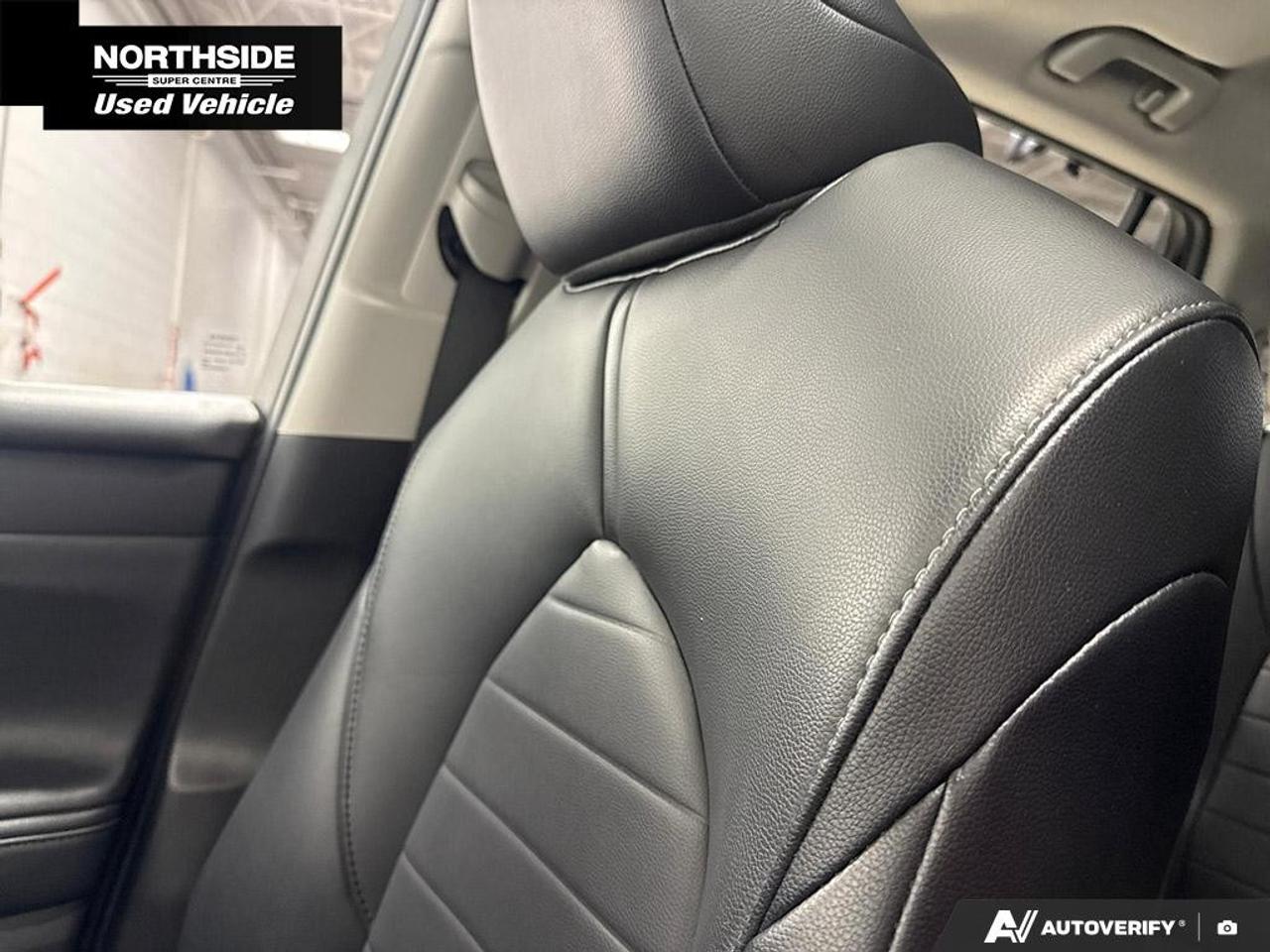 2021 Toyota Highlander XLE AWD Photo