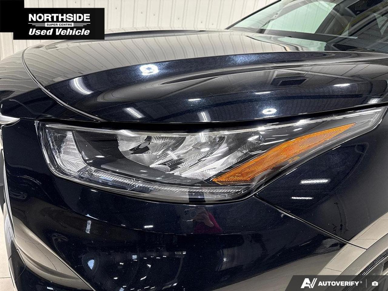 2021 Toyota Highlander XLE AWD Photo
