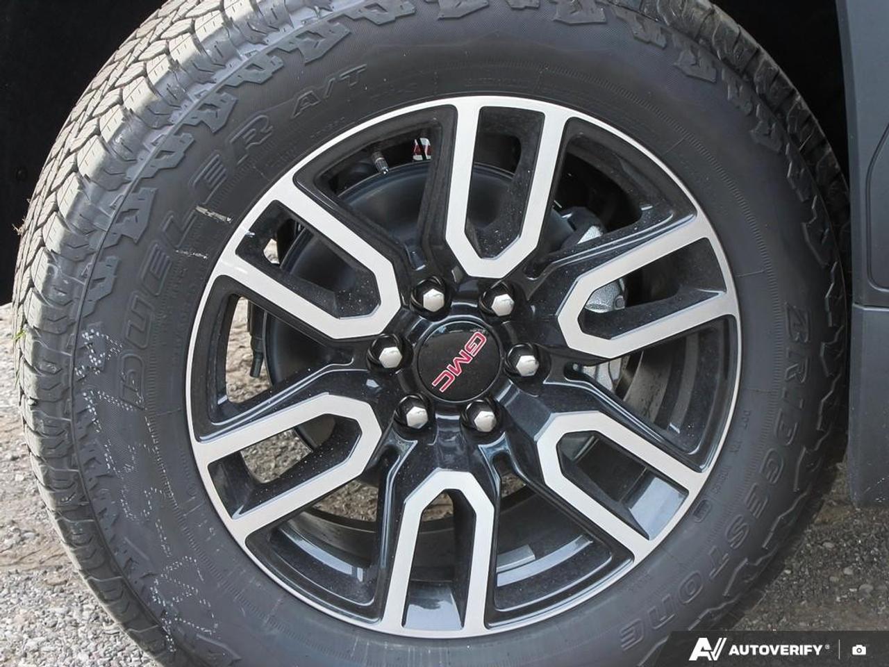 2026 GMC Sierra 1500 Crew Cab Short Box 4-Wheel Drive AT4 Photo