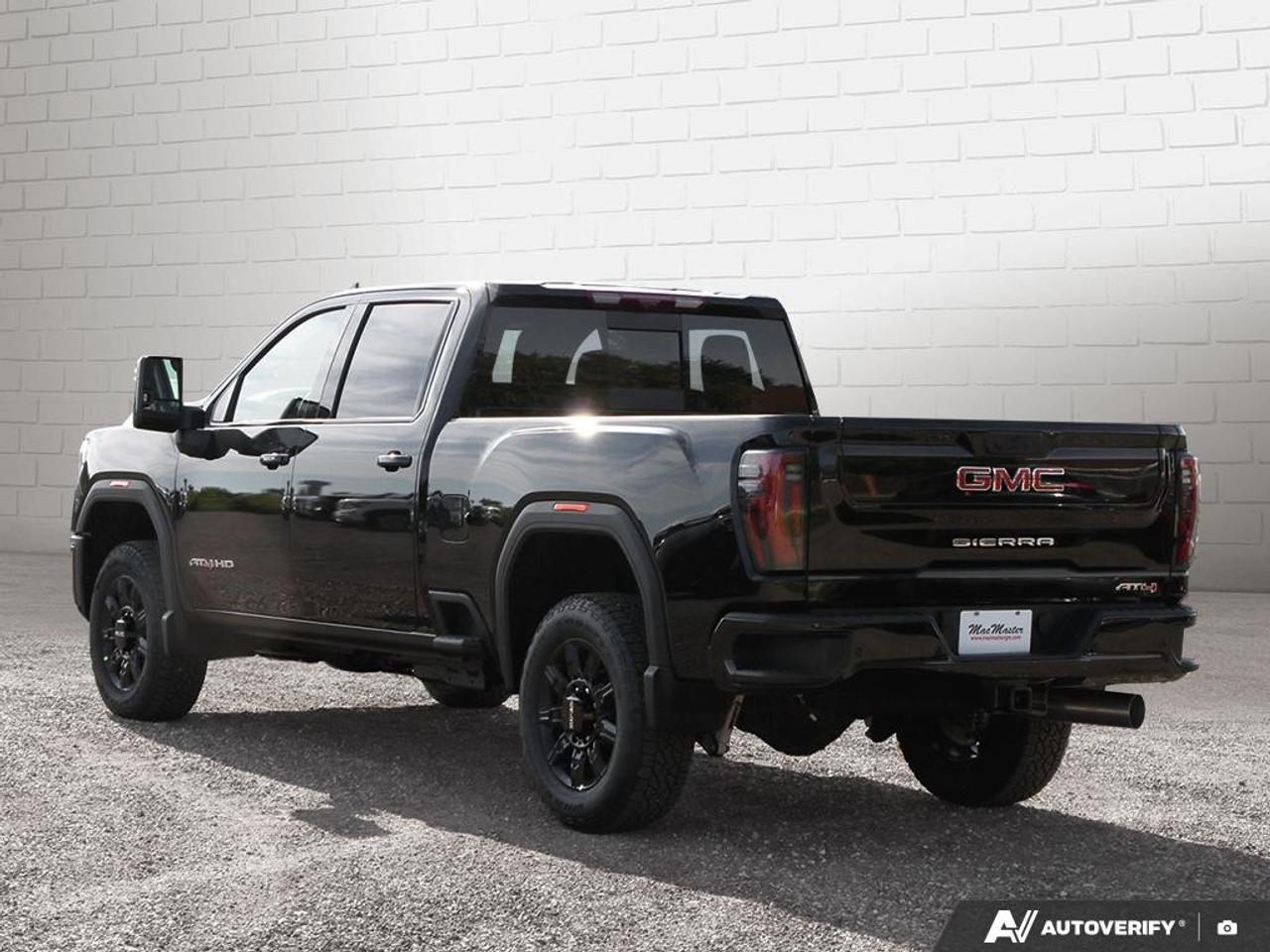 2026 GMC SIERRA 2500HD Crew Cab Standard Box 4-Wheel Drive AT4 Photo