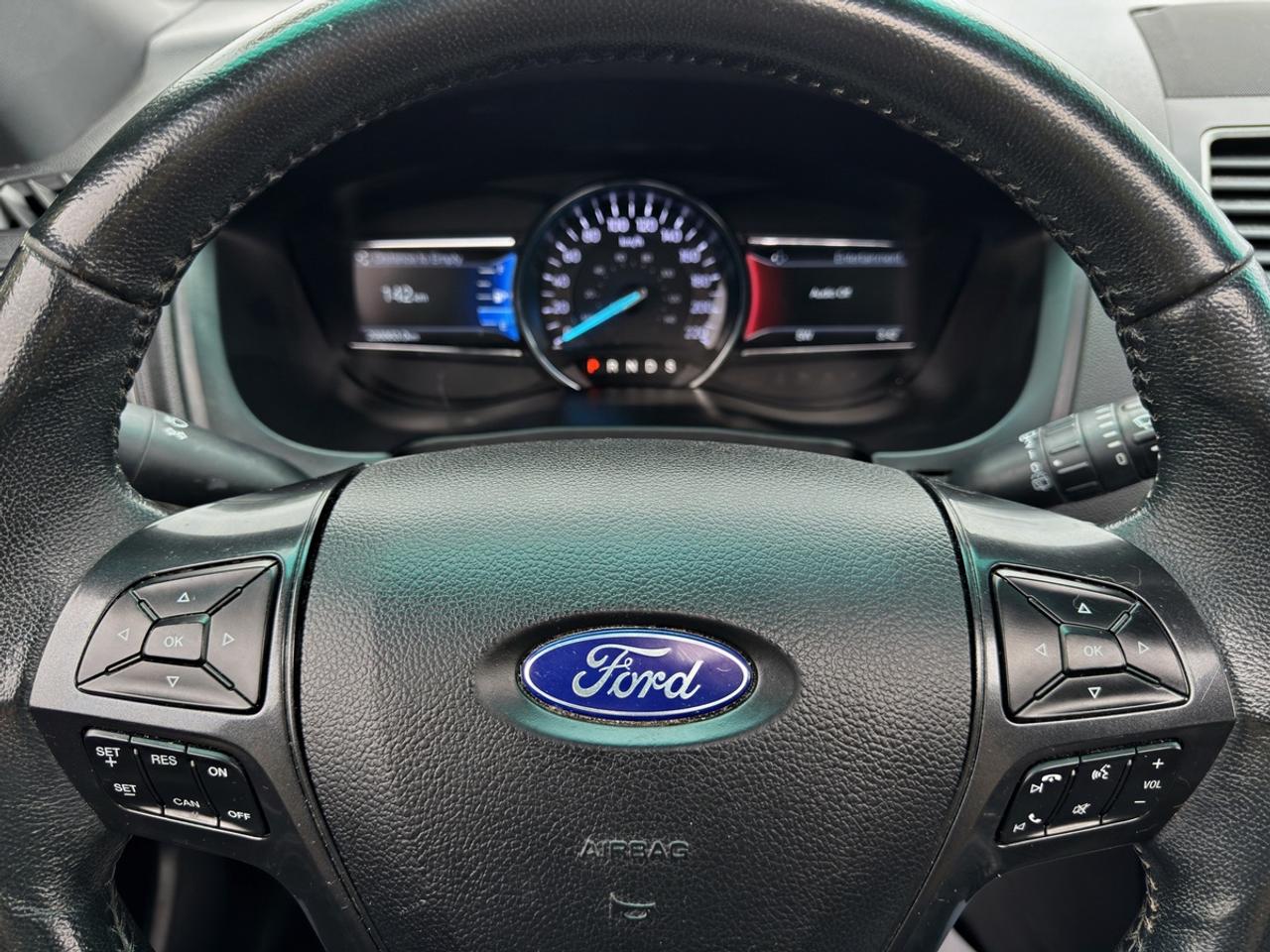 2019 Ford Explorer XLT Photo