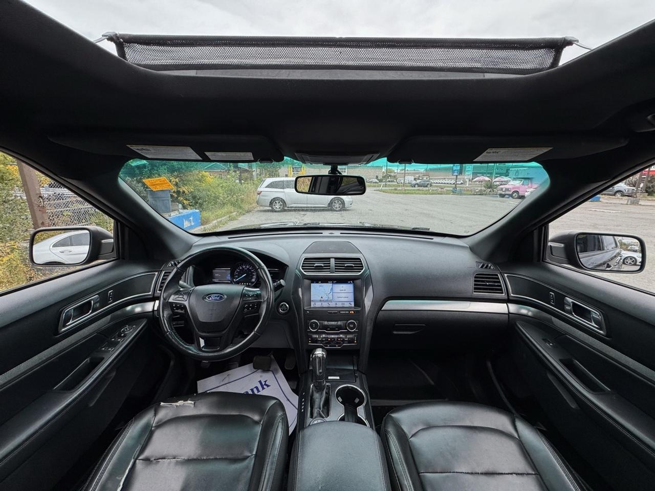 2019 Ford Explorer XLT Photo