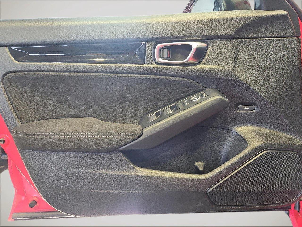 2025 Honda Civic Sedan Hybrid SPORT Photo