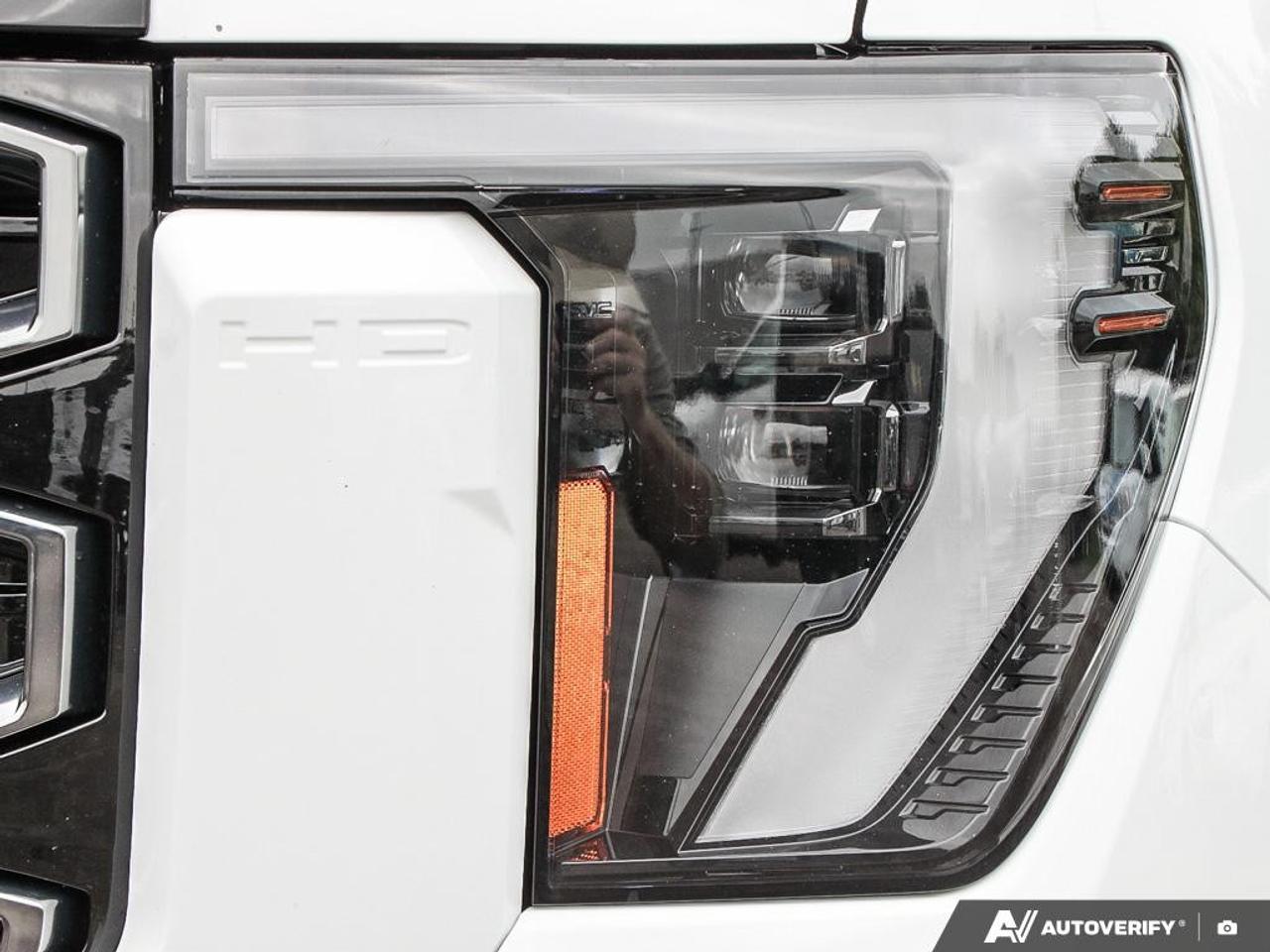 2024 GMC Sierra 3500HD 4WD Crew Cab Standard Box AT4 Photo