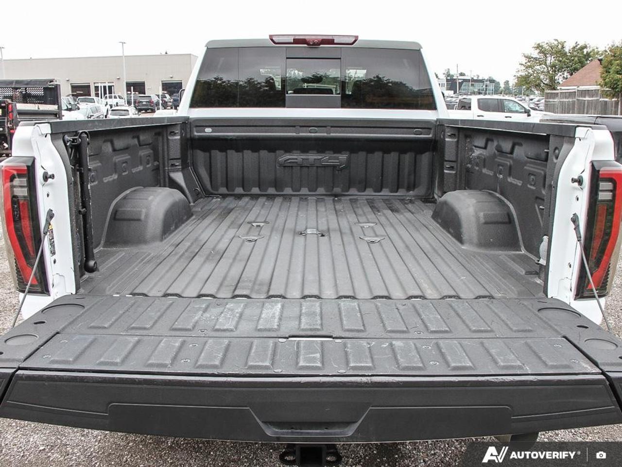 2024 GMC Sierra 3500HD 4WD Crew Cab Standard Box AT4 Photo