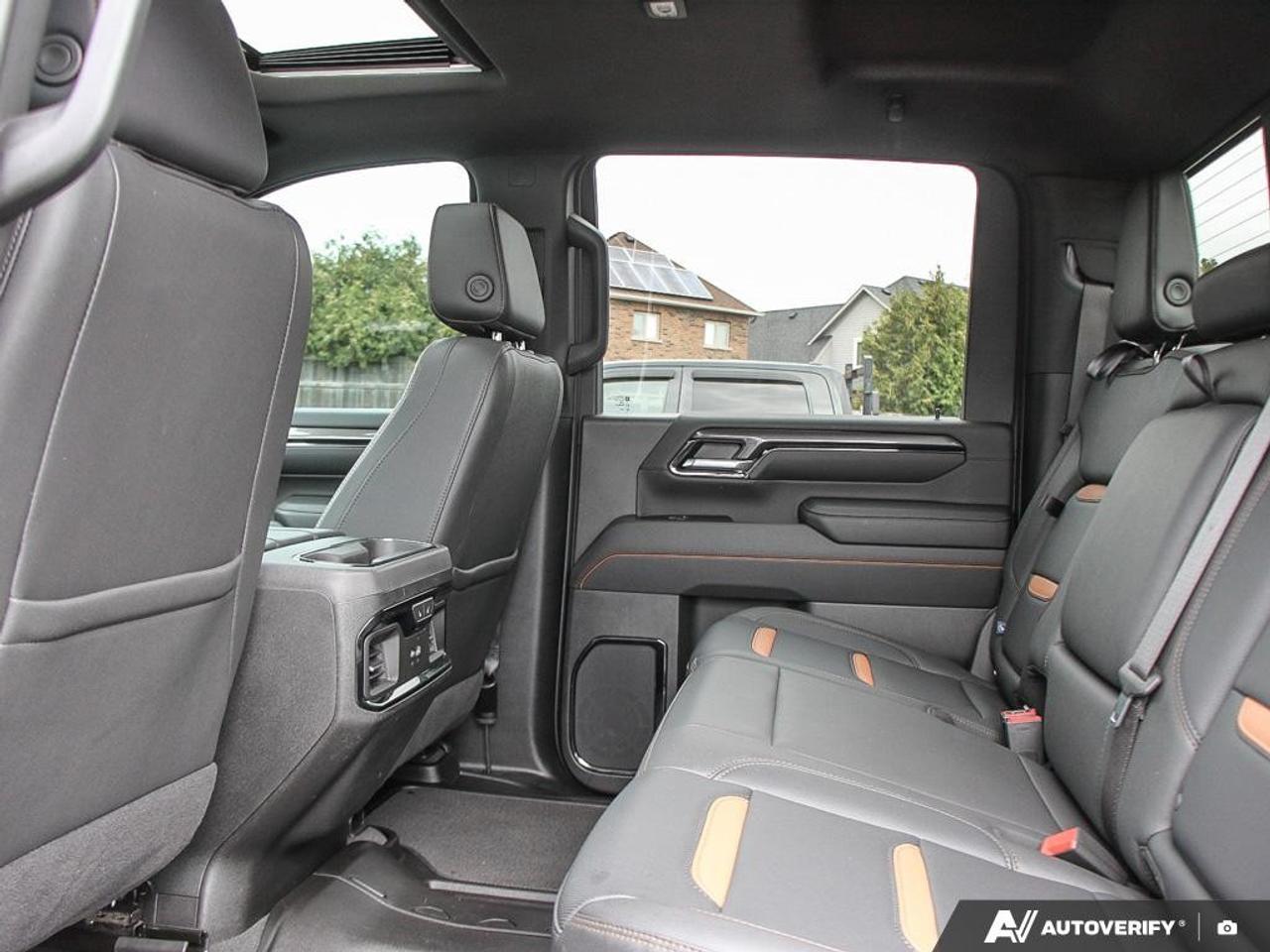 2024 GMC Sierra 3500HD 4WD Crew Cab Standard Box AT4 Photo