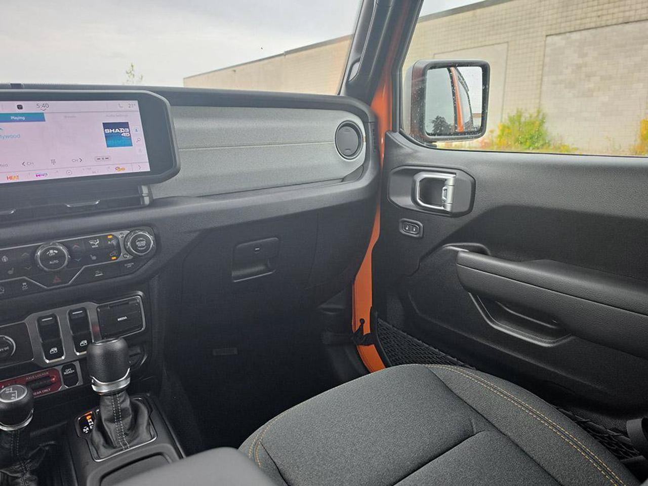 2027 Jeep Wrangler Willys/HARDTOP/HEATED STEERING WHEEL/HEATED SEATS/ Photo